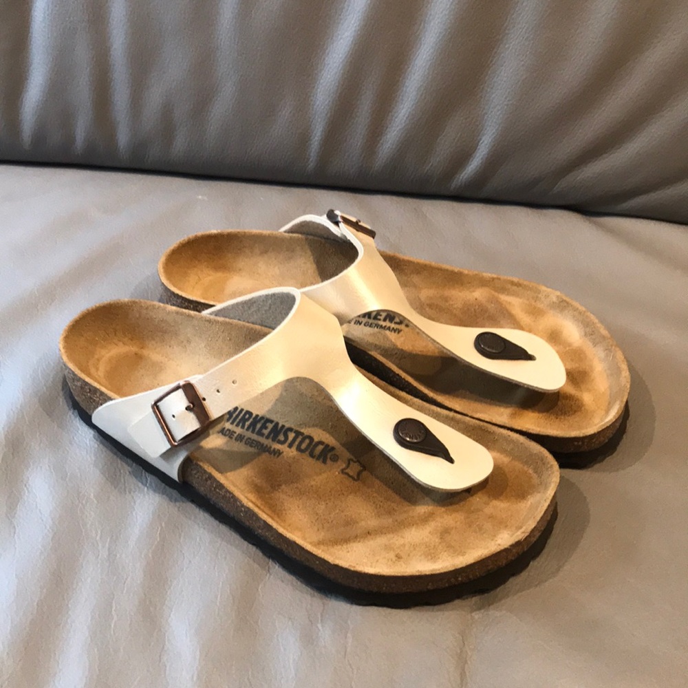 NWOT BIRKENSTOCK GIZEH THONG SANDALS